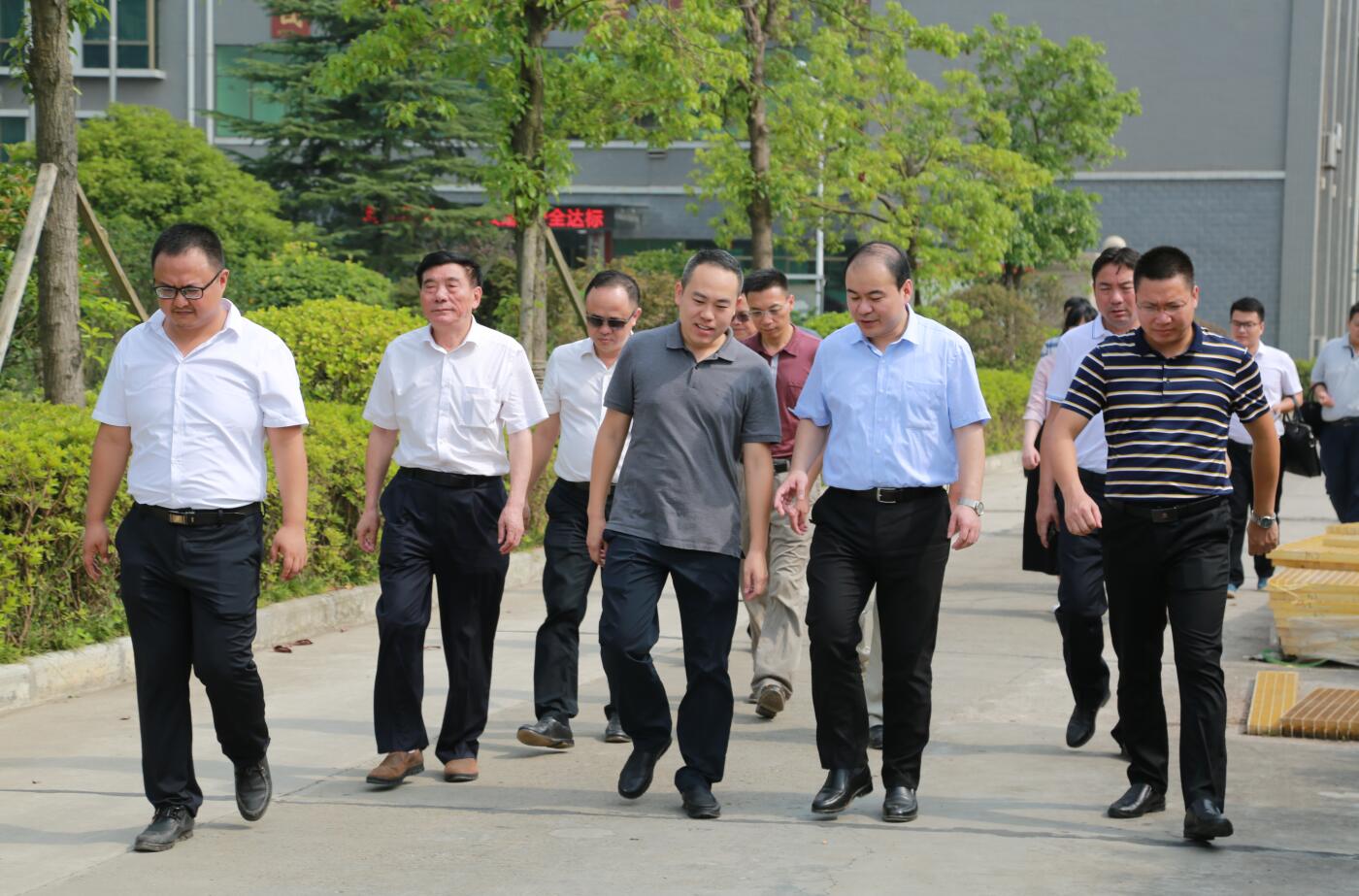 2018年7月，市委常委副市長朱健一行蒞臨公司指導(dǎo).JPG